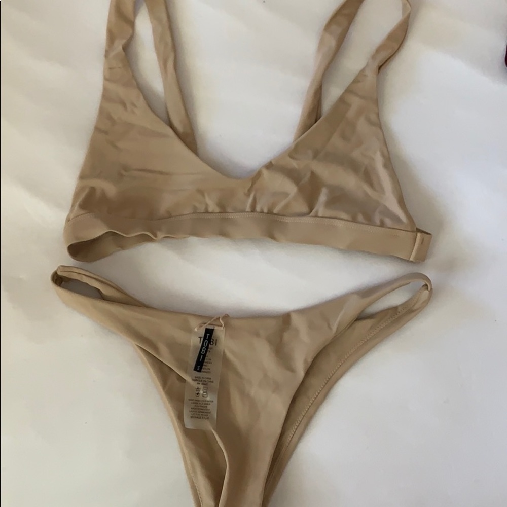 Bathing suit